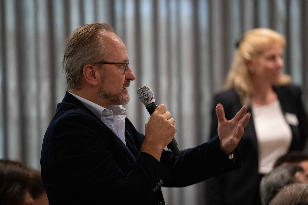 Bildtitel.jpg Bild Beschreibung